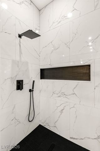 2104 Inverness Drive, Henderson, NV 89074