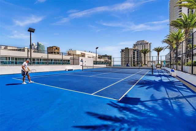 4010 S Ocean Dr R3106, Hollywood, FL 33019