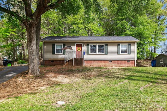 114 State Street, Lincolnton, NC 28092