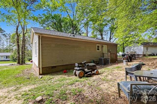 114 State Street, Lincolnton, NC 28092