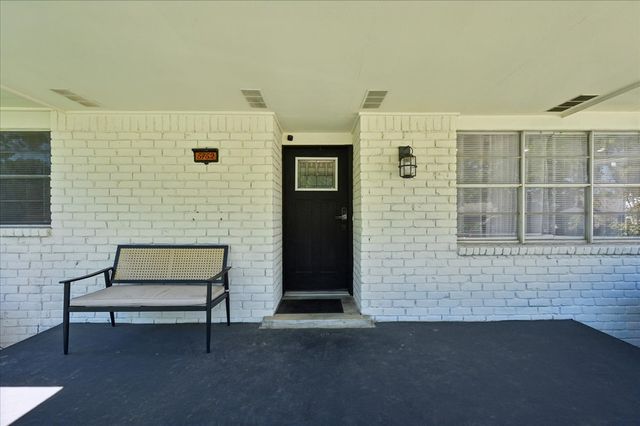 5752 S 80th East Avenue, Tulsa, OK 74145