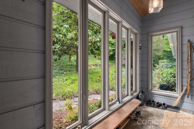 107 Buffalo Trail, Asheville, NC 28805