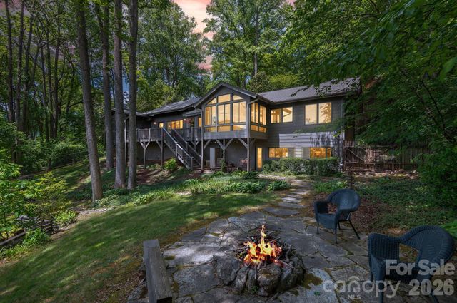 107 Buffalo Trail, Asheville, NC 28805