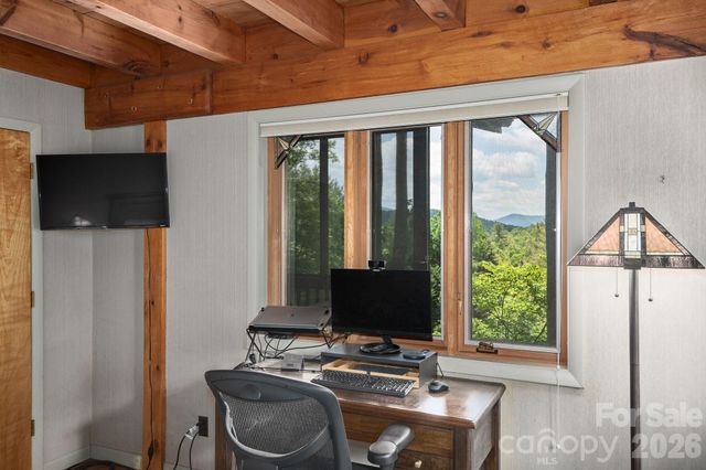 107 Buffalo Trail, Asheville, NC 28805