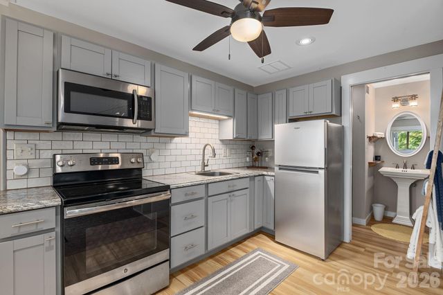 107 Buffalo Trail, Asheville, NC 28805
