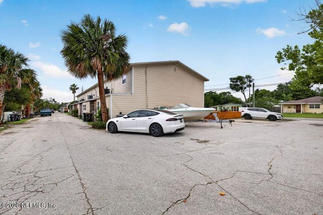 750 CAVALLA Road, Atlantic Beach, FL 32233