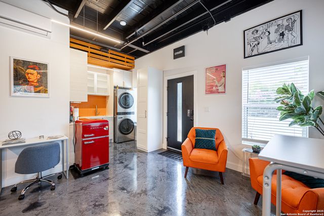 811 Montana St Unit 1101, San Antonio, TX 78203