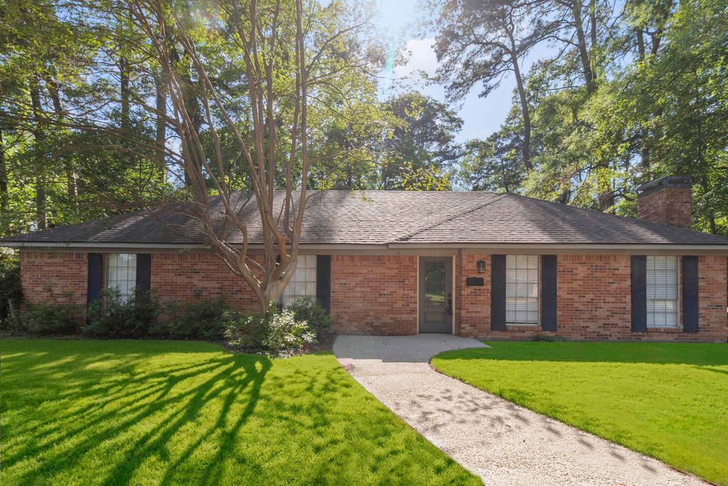 1109 Jonquil Drive, Longview, TX 75601