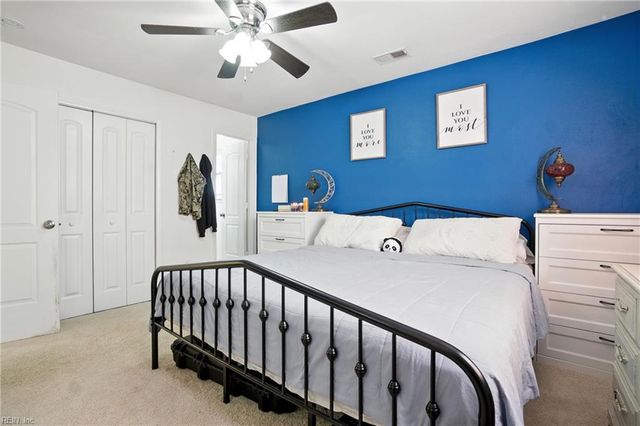 916 Spring Garden LN, Virginia Beach, VA 23452