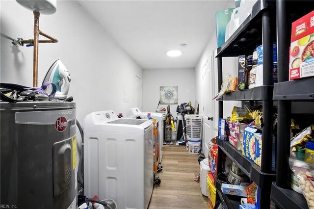 916 Spring Garden LN, Virginia Beach, VA 23452