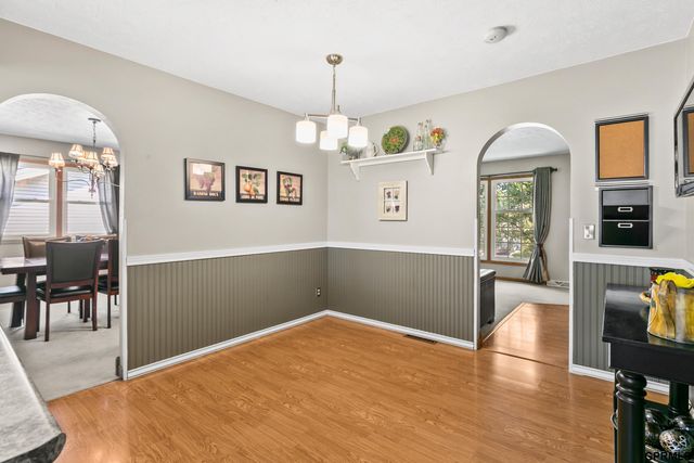 1432 S 136th Street, Omaha, NE 68144