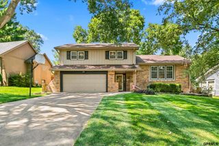 1432 S 136th Street, Omaha, NE 68144