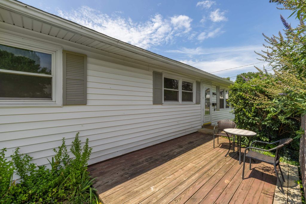 432 ARCH AVE, Waynesboro, VA 22980