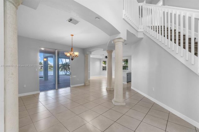 6425 SW 164th Ave, Miami, FL 33193