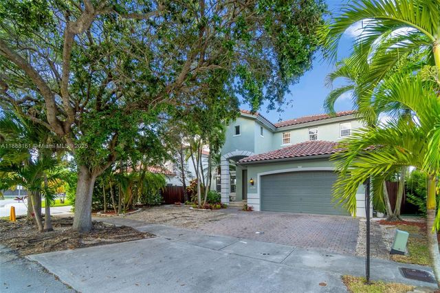 6425 SW 164th Ave, Miami, FL 33193