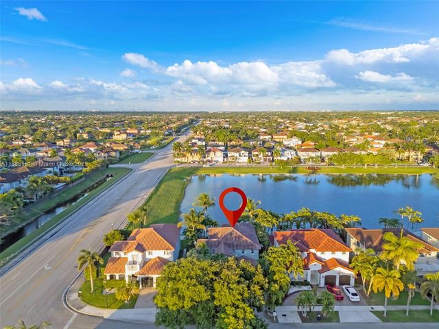 6425 SW 164th Ave, Miami, FL 33193