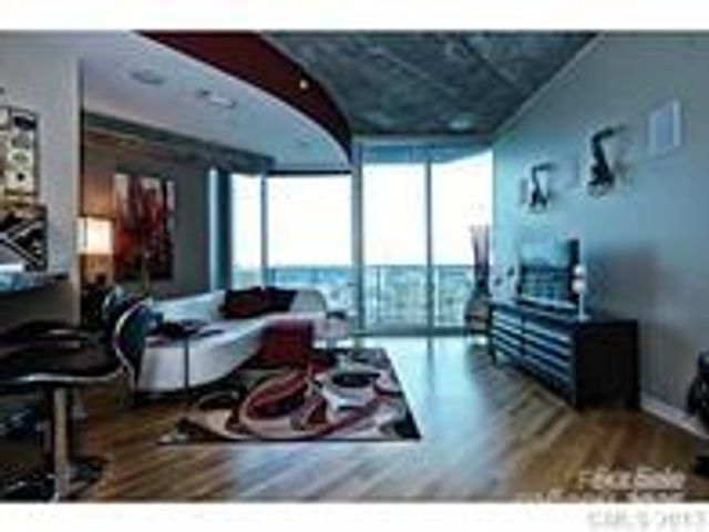 210 N Church Street 1313, Charlotte, NC 28202