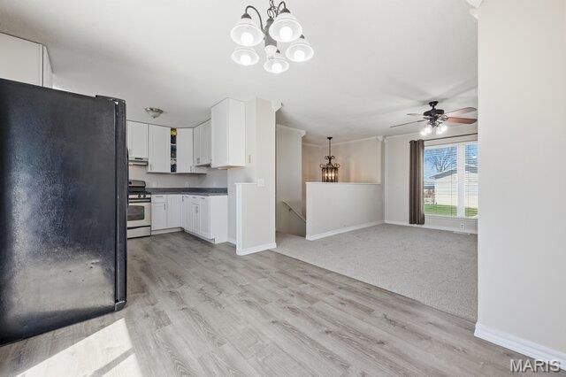 101 El Caballo Drive, St Peters, MO 63376