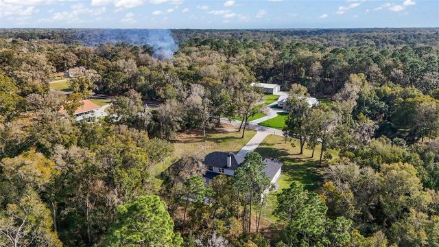1933 S FARM ROAD, Deland, FL 32720