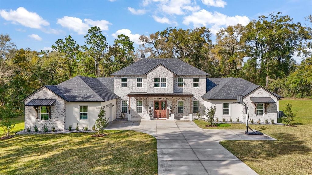 1933 S FARM ROAD, Deland, FL 32720