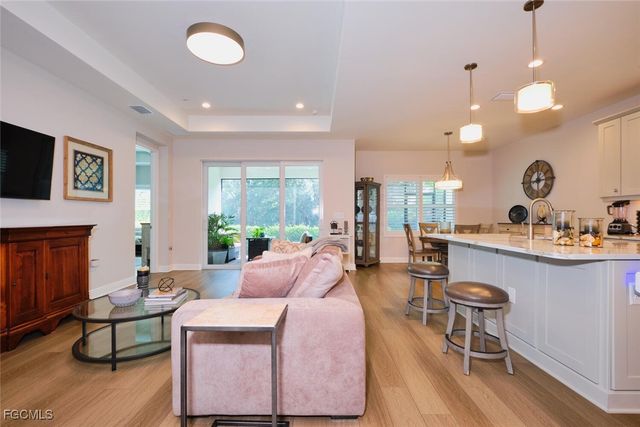 3050 Heritage Pines DR, Fort Myers, FL 33905