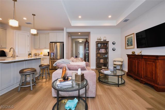 3050 Heritage Pines DR, Fort Myers, FL 33905