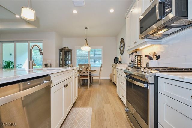 3050 Heritage Pines DR, Fort Myers, FL 33905