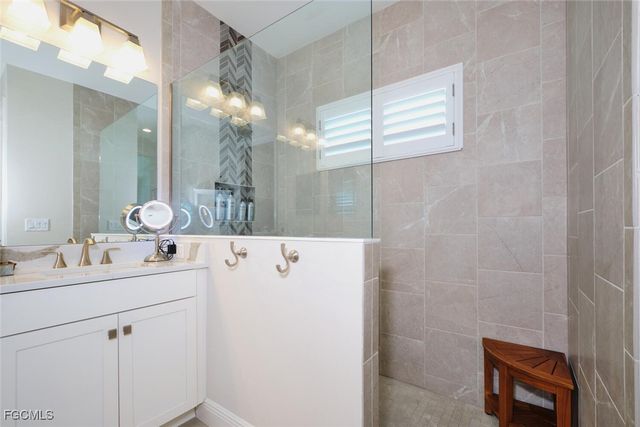 3050 Heritage Pines DR, Fort Myers, FL 33905