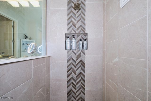 3050 Heritage Pines DR, Fort Myers, FL 33905