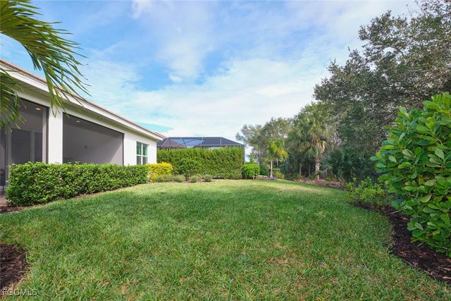 3050 Heritage Pines DR, Fort Myers, FL 33905