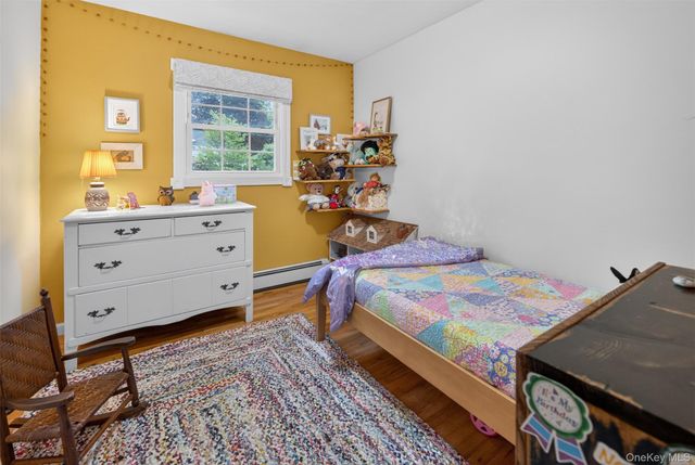 220 Grant Avenue, Saint James, NY 11780