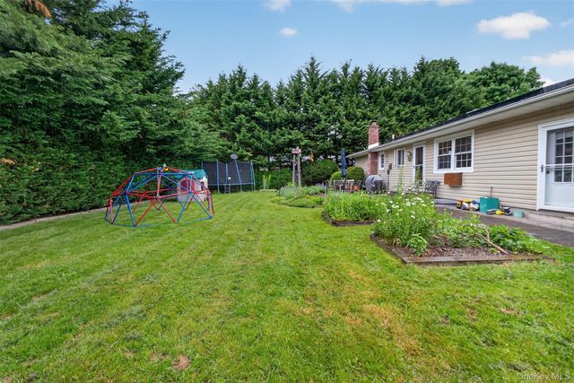 220 Grant Avenue, Saint James, NY 11780