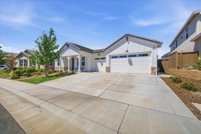 1222 Buck Ridge Dr, Rocklin, CA 95765