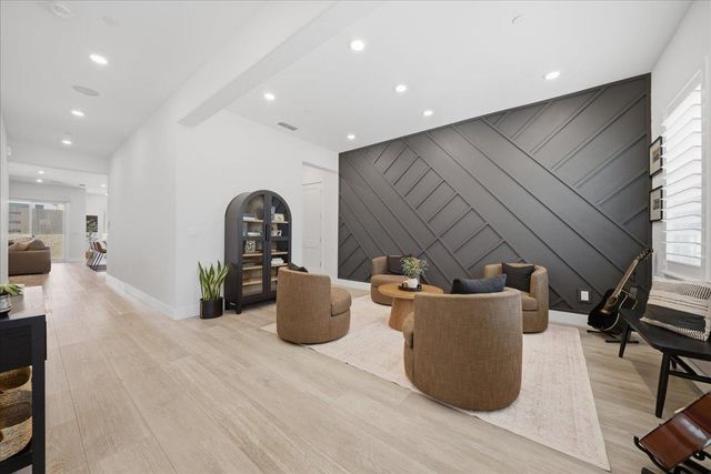 1222 Buck Ridge Dr, Rocklin, CA 95765