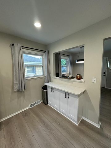 4454 S 1st STREET, Milwaukee, WI 53207
