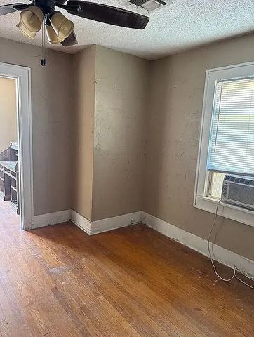 901 N McKinley Avenue, Sand Springs, OK 74063