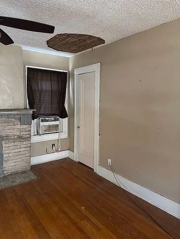 901 N McKinley Avenue, Sand Springs, OK 74063