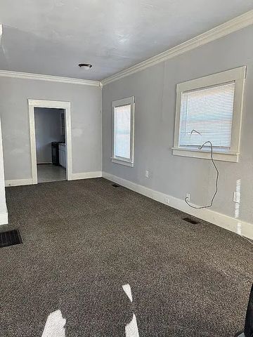901 N McKinley Avenue, Sand Springs, OK 74063