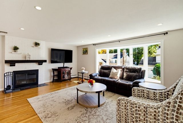15 Doane Rd, Medford, MA 02155