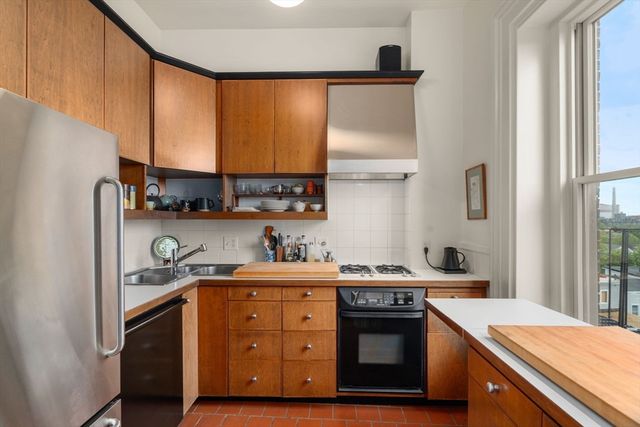 17 Monument Square 2, Boston, MA 02129