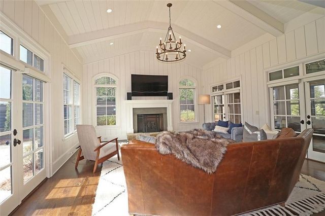 1600 Nottingham NE Way, Atlanta, GA 30309