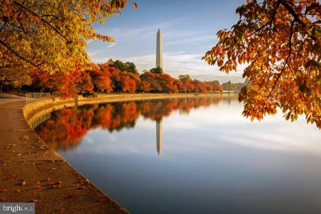 1410 ROUNDHOUSE LN, Alexandria, VA 22314