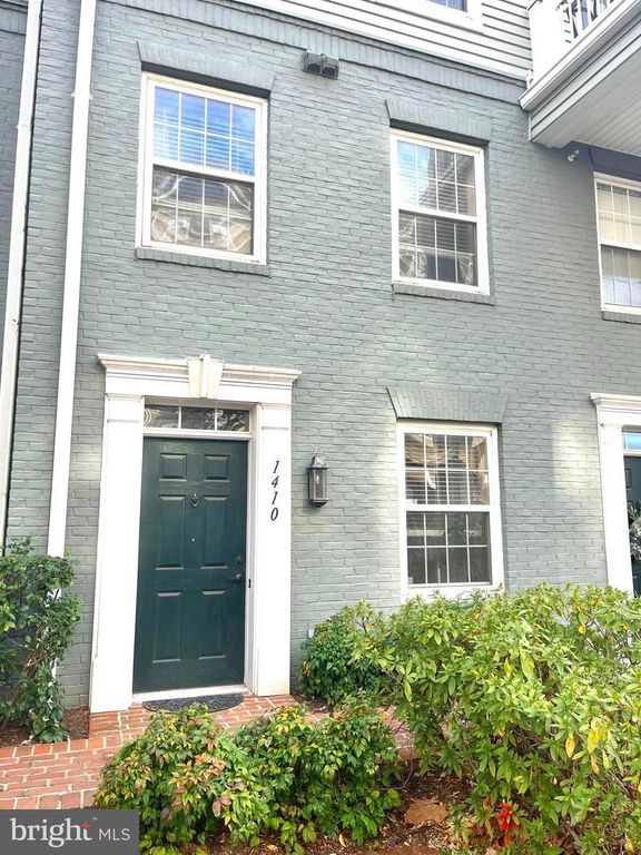 1410 ROUNDHOUSE LN, Alexandria, VA 22314