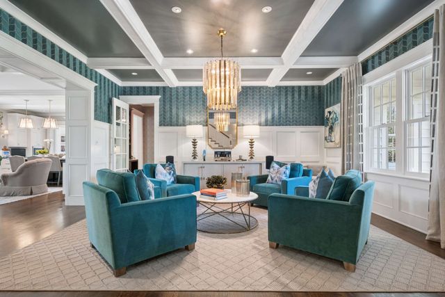 3435 Hampton Ave, Nashville, TN 37215