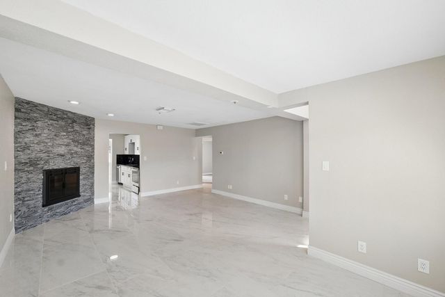 7826 E Heatherbrae Avenue Apt 1, Scottsdale, AZ 85251