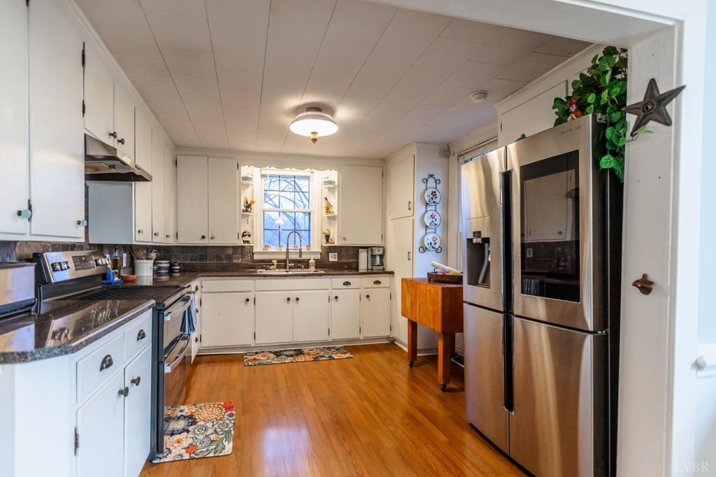 Image 12 of property listing at 801 Purdum Mill Road, Appomattox, VA 24522