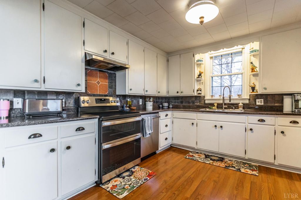 Image 13 of property listing at 801 Purdum Mill Road, Appomattox, VA 24522
