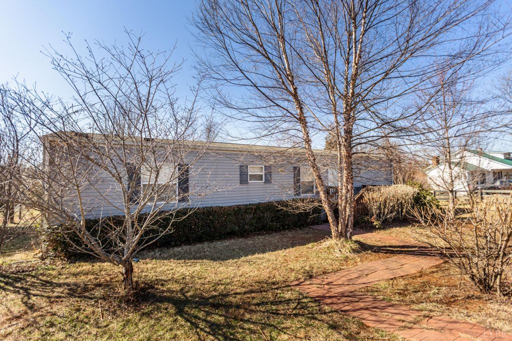 Image 39 of property listing at 801 Purdum Mill Road, Appomattox, VA 24522
