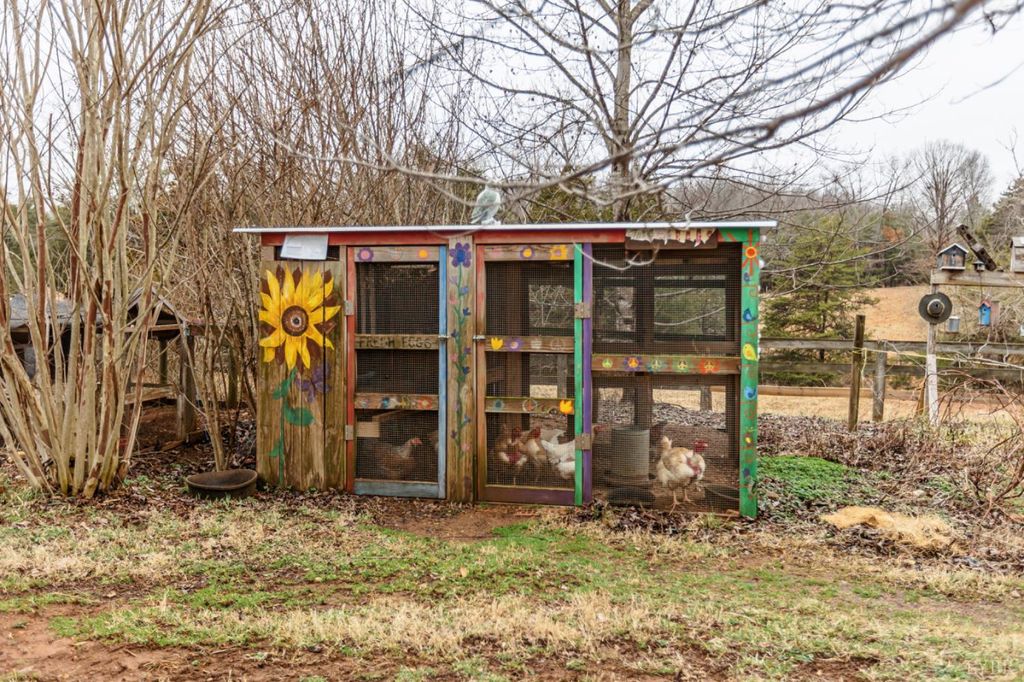 Image 40 of property listing at 801 Purdum Mill Road, Appomattox, VA 24522