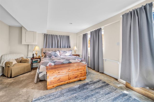 345 Sunset Shadows Boulevard, Livingston, TX 77351